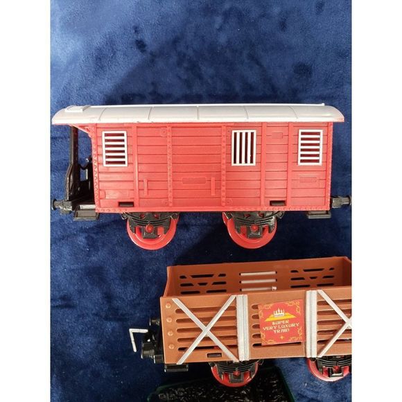 Classic Train Set For Kids Railway Car Set Coal Box Car Open Car - Picture 4 of 8